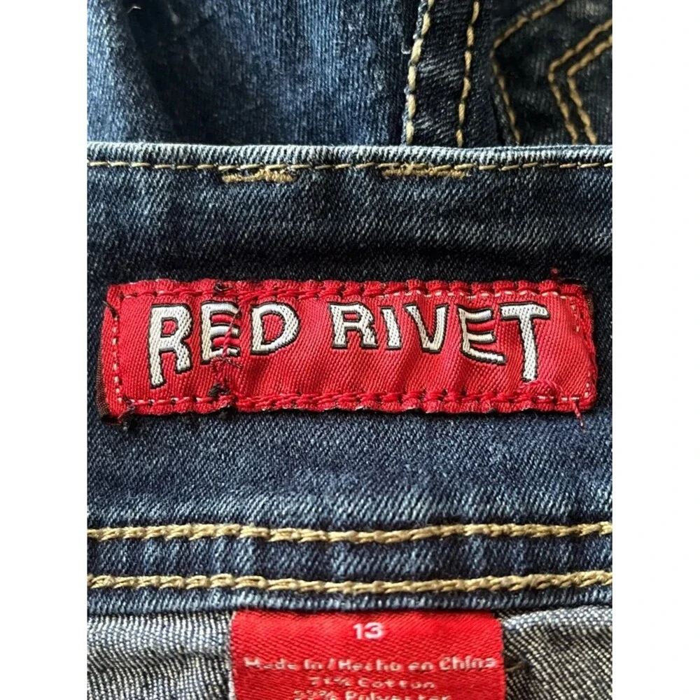 Red Rivet Three Button Stretch Distressed Blue Denim Jean Shorts Size Juniors 13